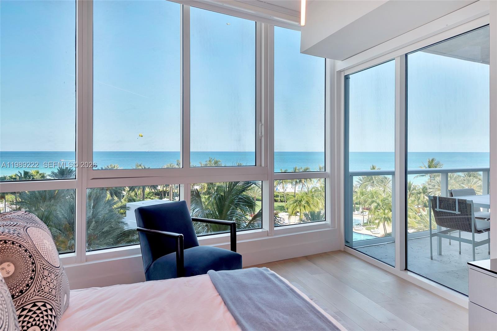 100 S Pointe Dr #708, Miami Beach FL 33139