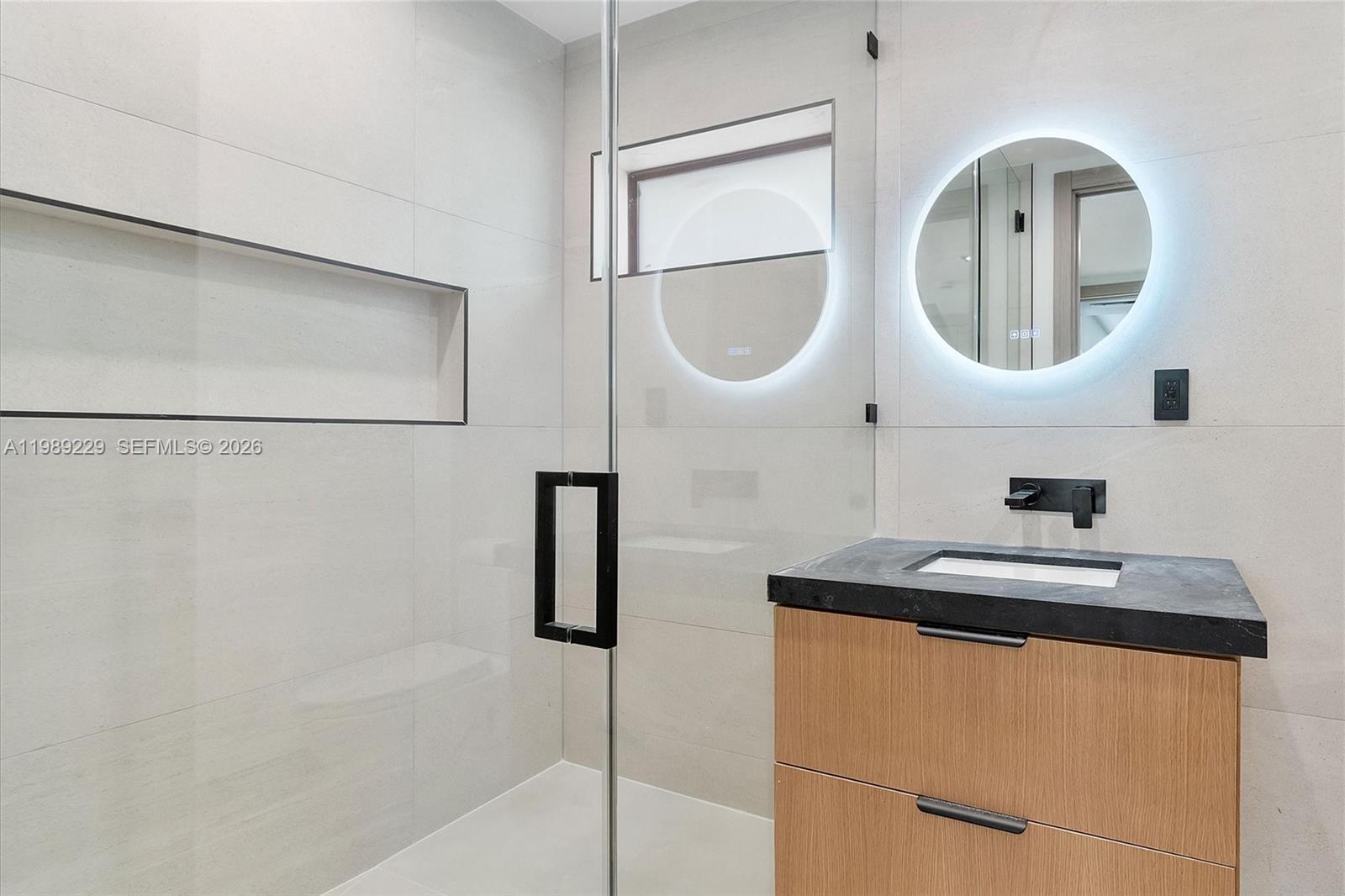 5820 SW 33rd Ln, Hollywood FL 33312