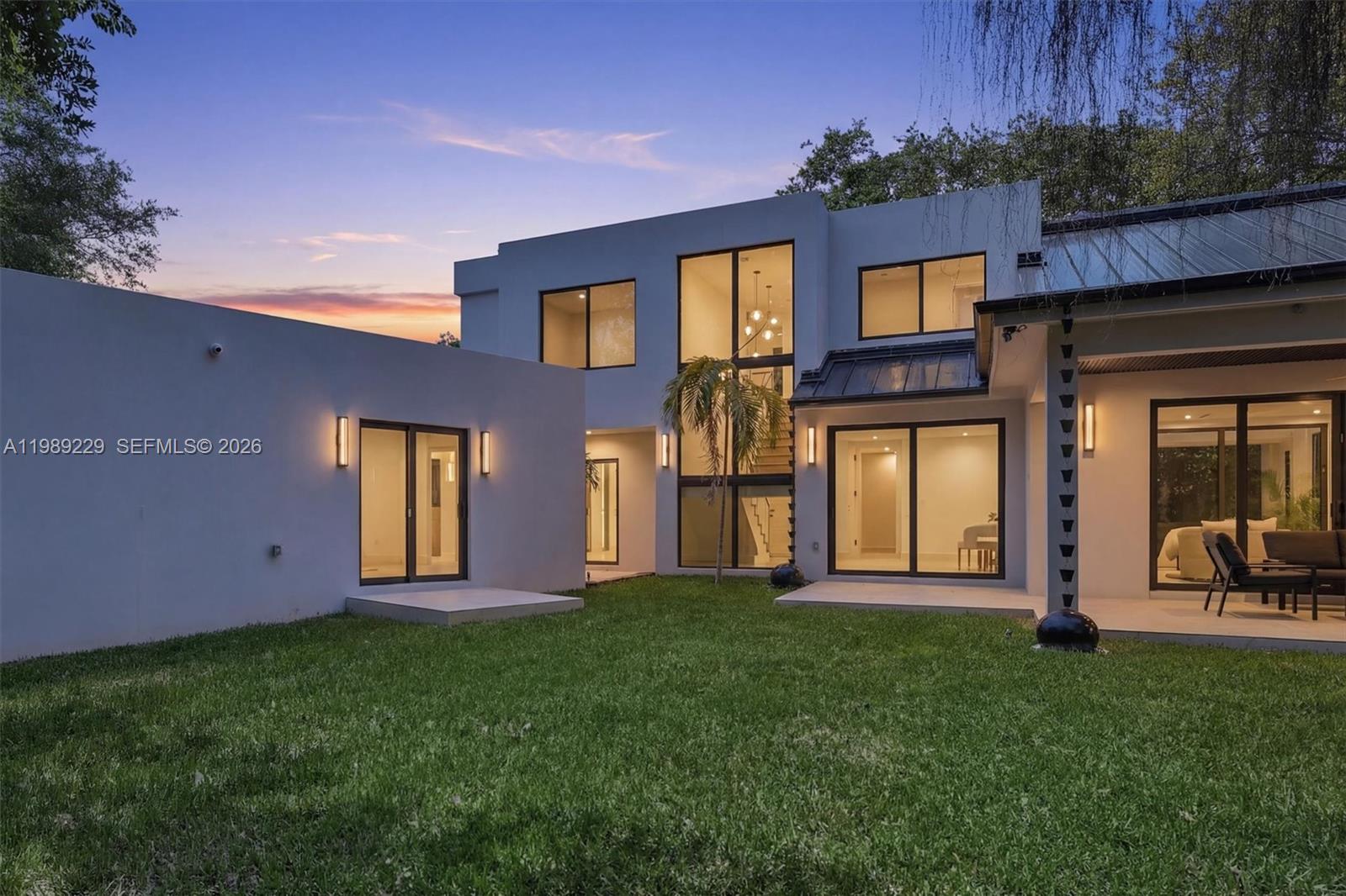 5820 SW 33rd Ln, Hollywood FL 33312