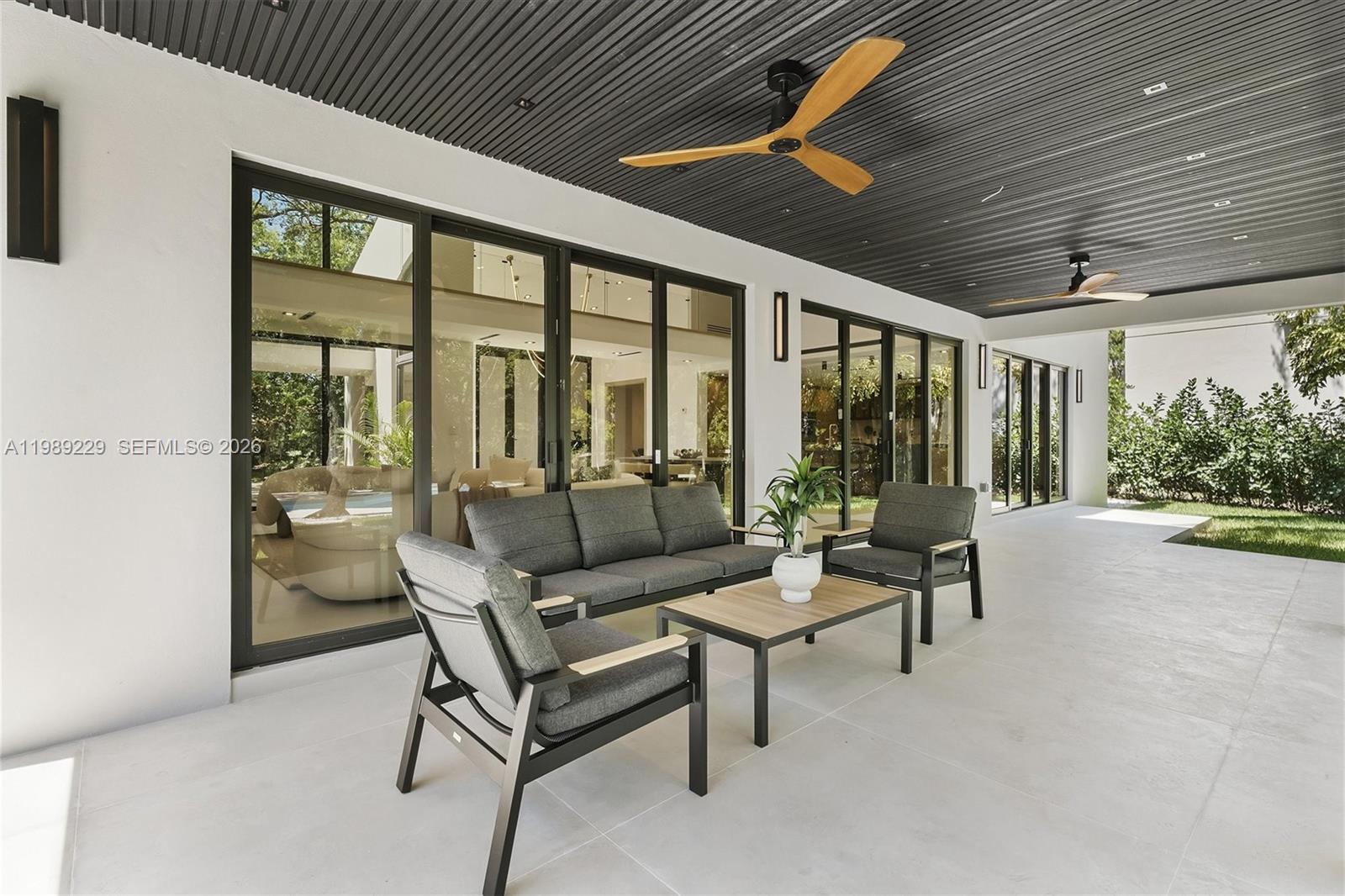 5820 SW 33rd Ln, Hollywood FL 33312