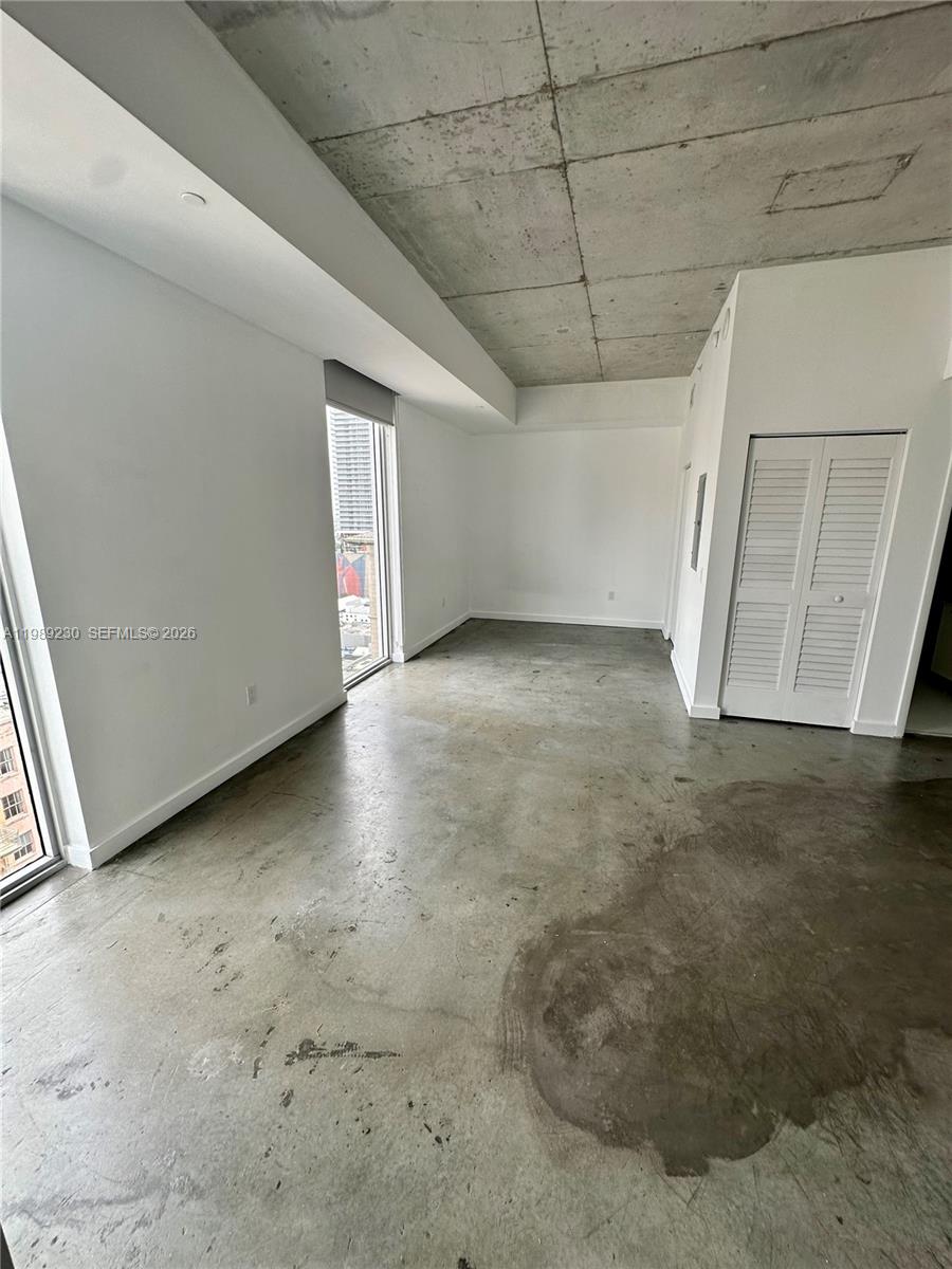 151 SE 1st St #1608, Miami FL 33131