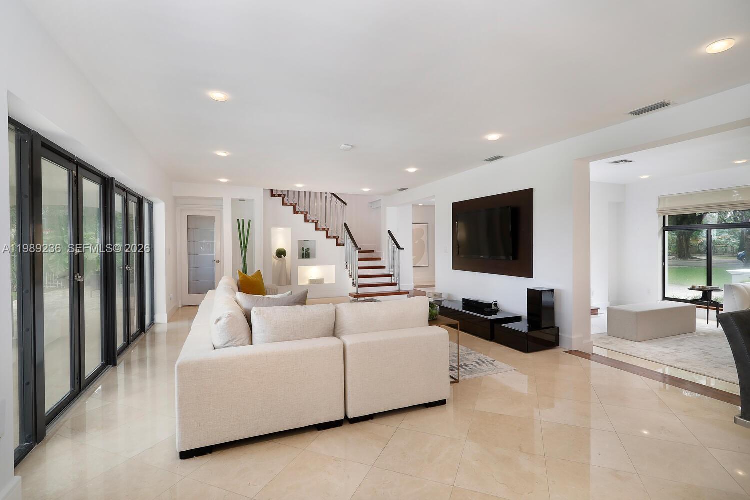3425 Alhambra Cir, Coral Gables FL 33134