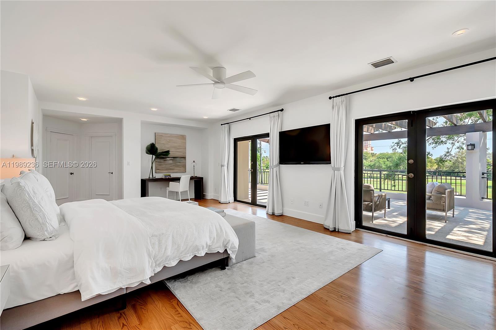 3425 Alhambra Cir, Coral Gables FL 33134