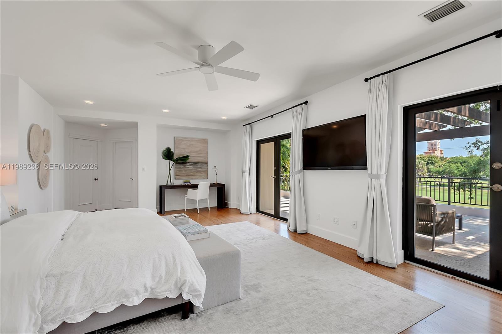 3425 Alhambra Cir, Coral Gables FL 33134