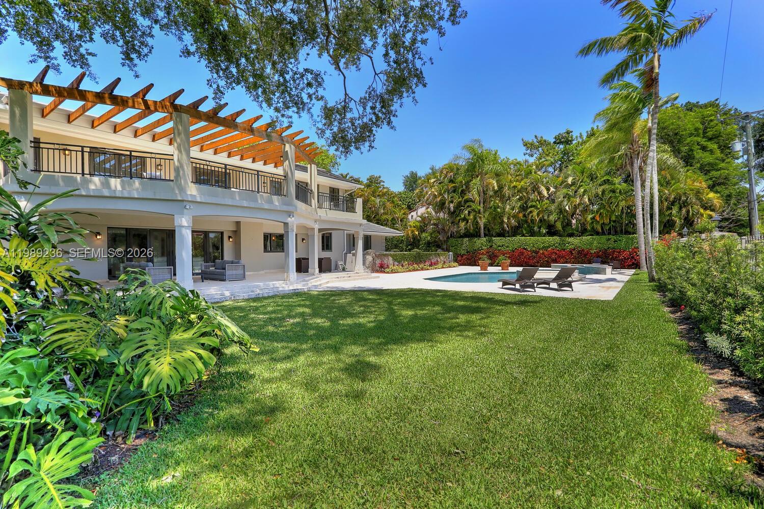 3425 Alhambra Cir, Coral Gables FL 33134