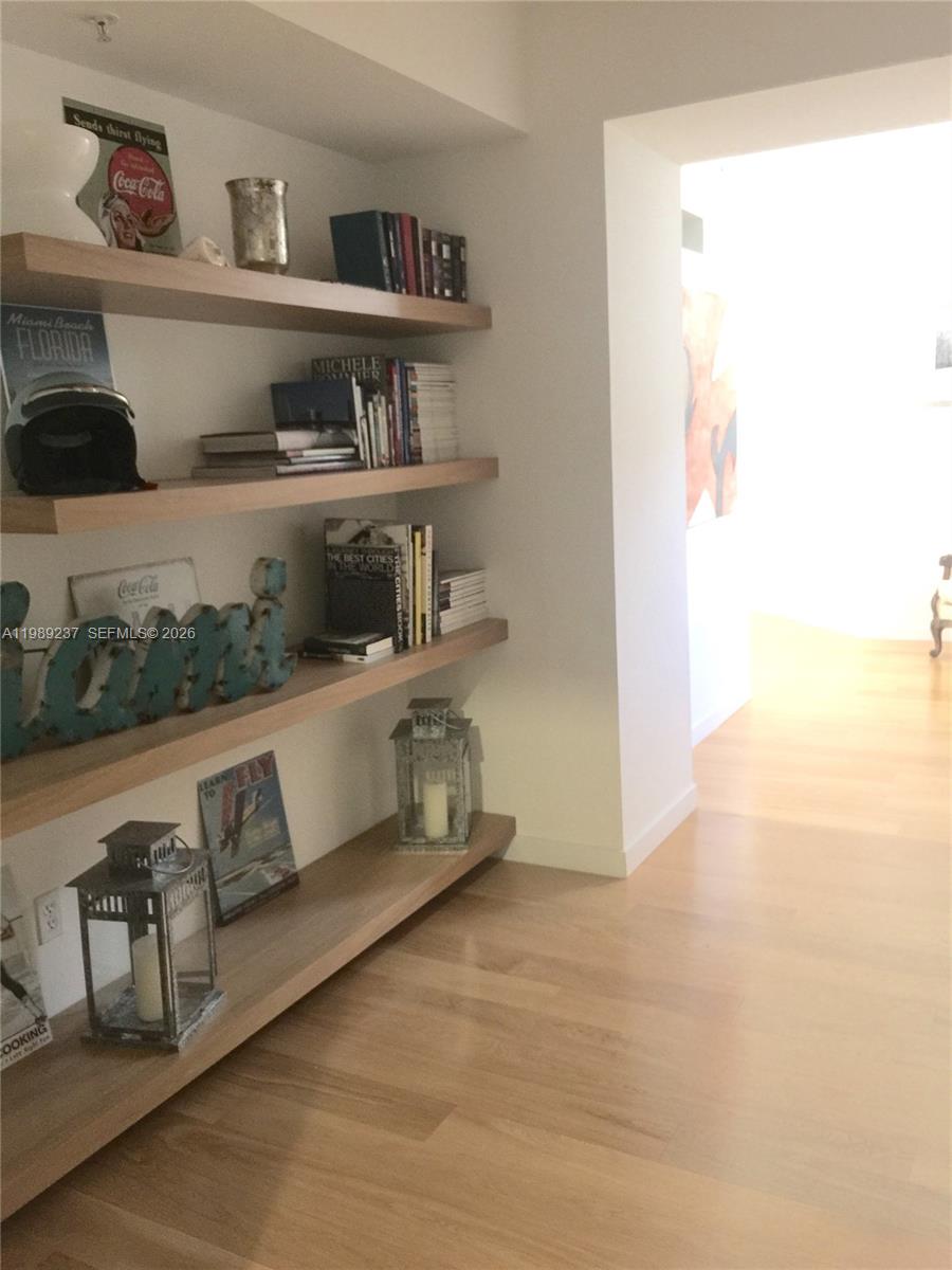 1 Century Ln #301, Miami Beach FL 33139
