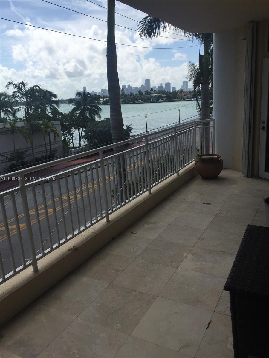 1 Century Ln #301, Miami Beach FL 33139