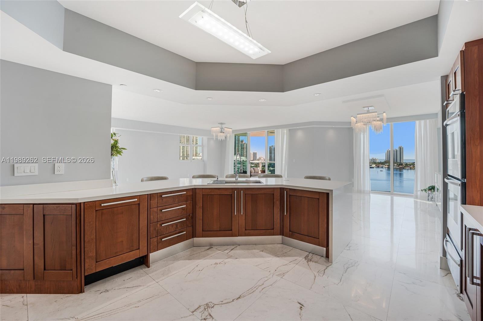 3301 NE 183rd St #1601, Aventura FL 33160