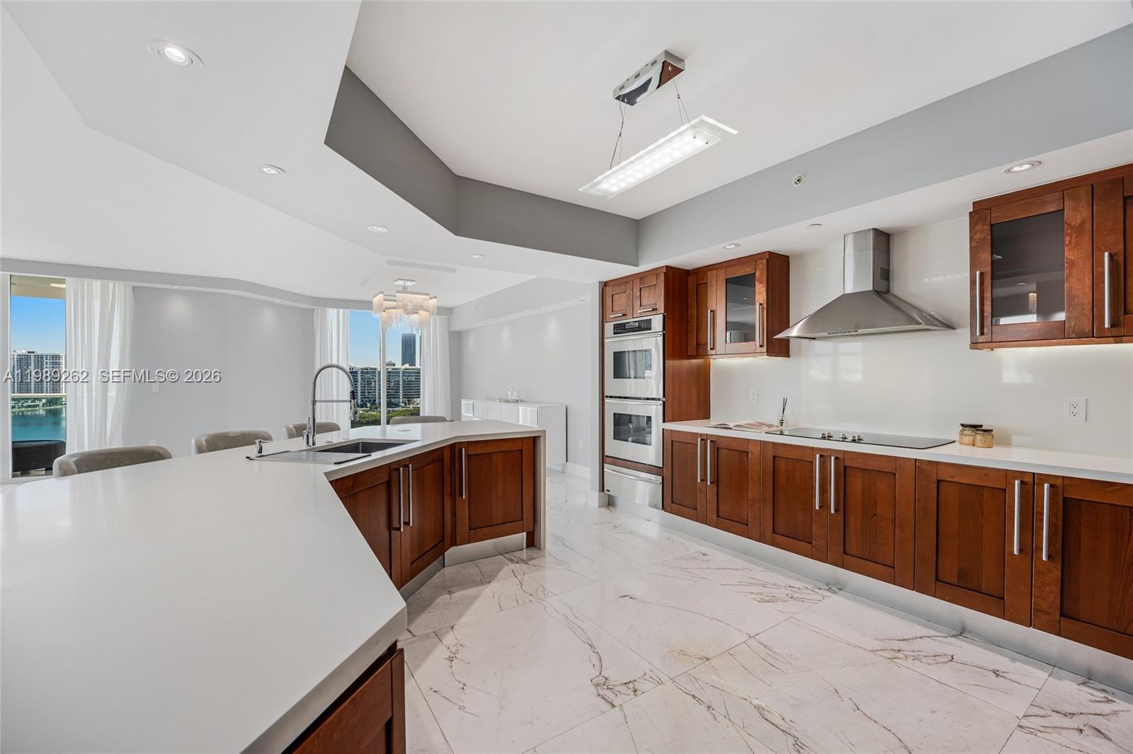 3301 NE 183rd St #1601, Aventura FL 33160