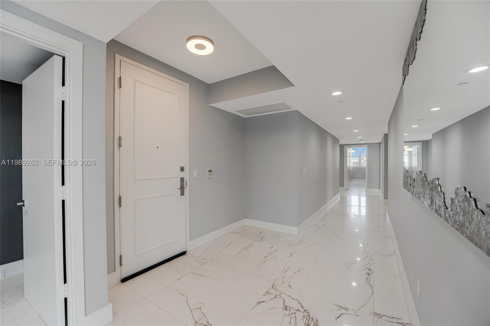 3301 NE 183rd St #1601, Aventura FL 33160