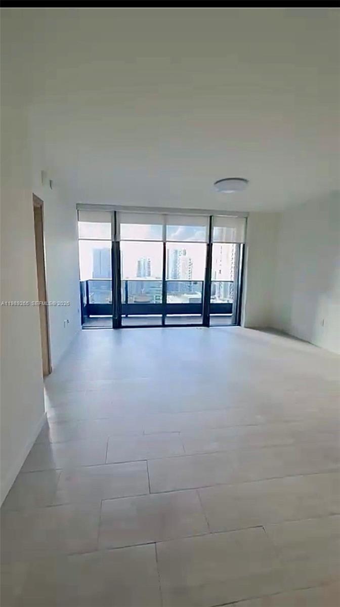1000 brickell plz #2008, Miami FL 33131