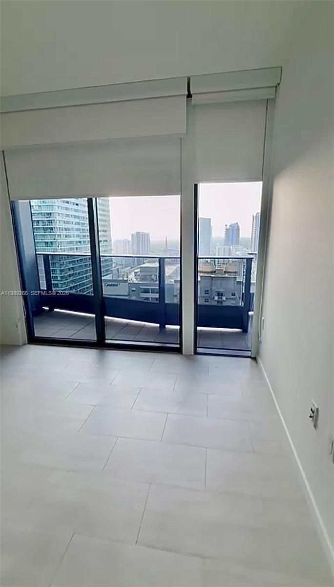 1000 brickell plz #2008, Miami FL 33131