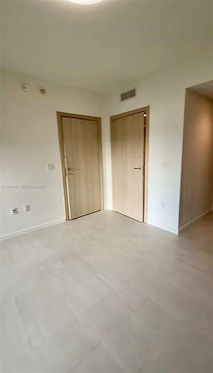 1000 brickell plz #2008, Miami FL 33131