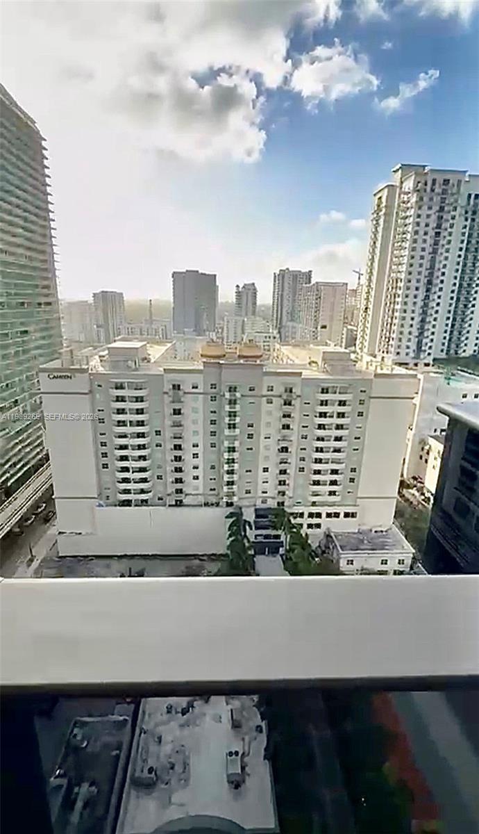 1000 brickell plz #2008, Miami FL 33131