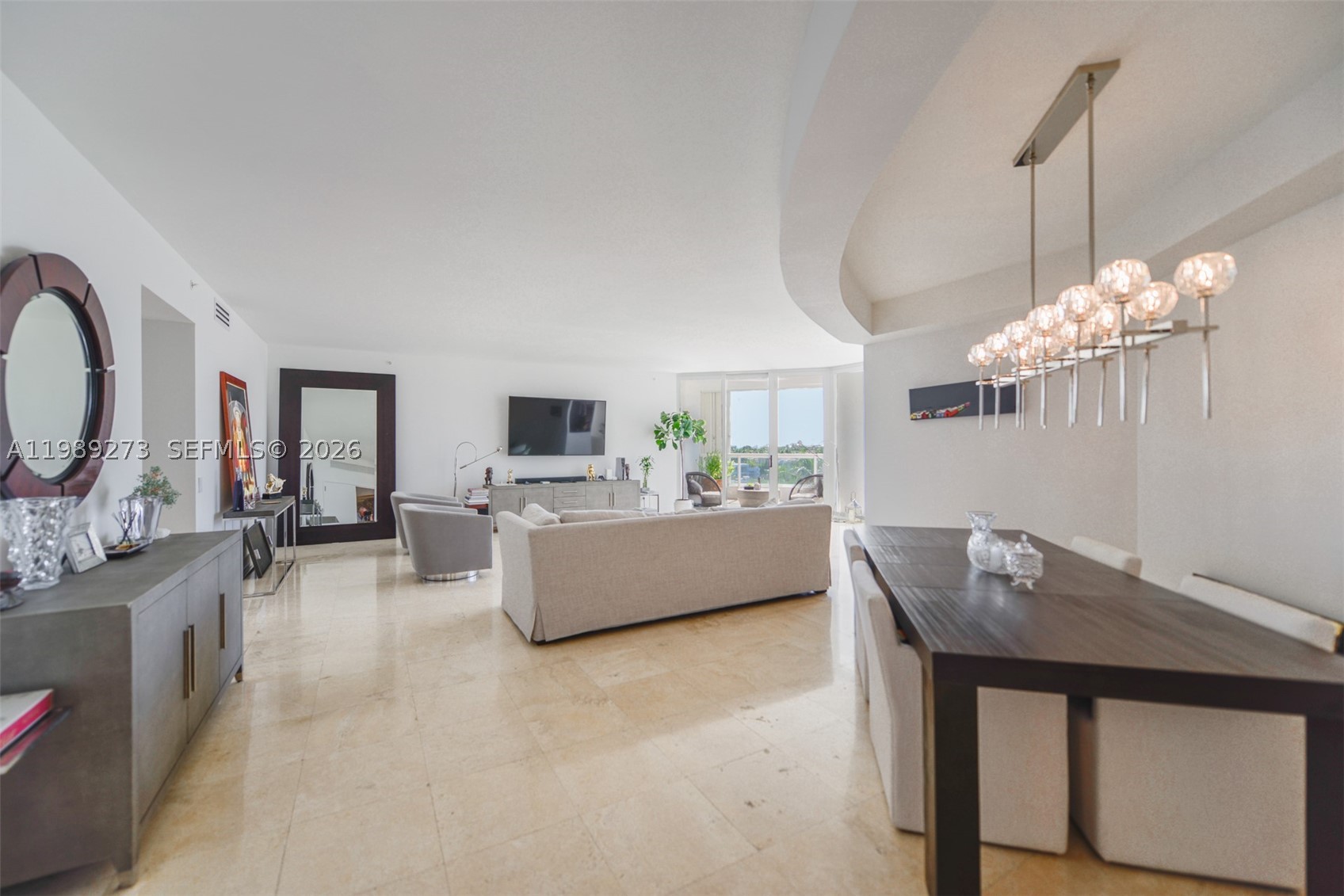 21050 Point Pl #702, Aventura FL 33180