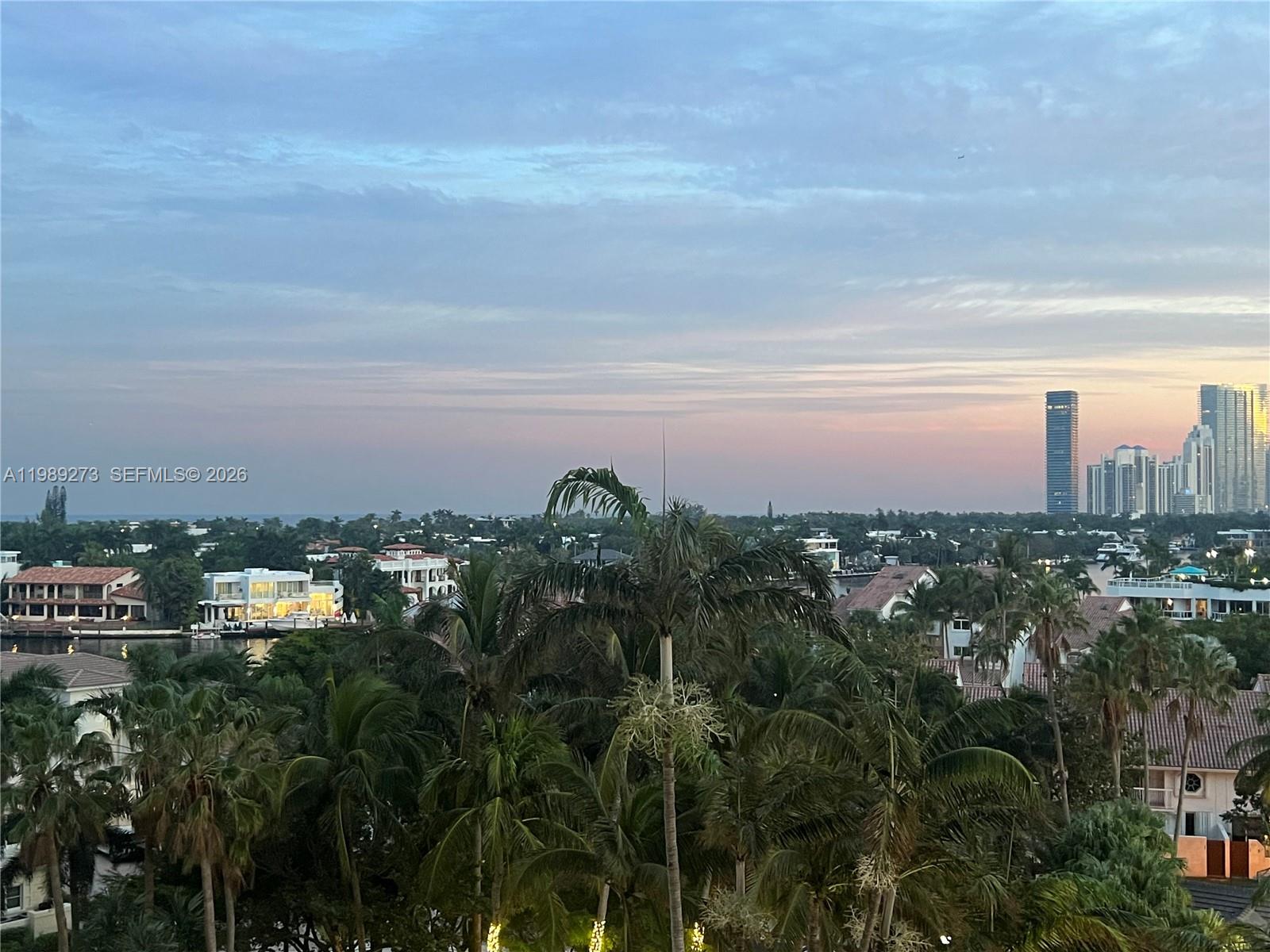 21050 Point Pl #702, Aventura FL 33180