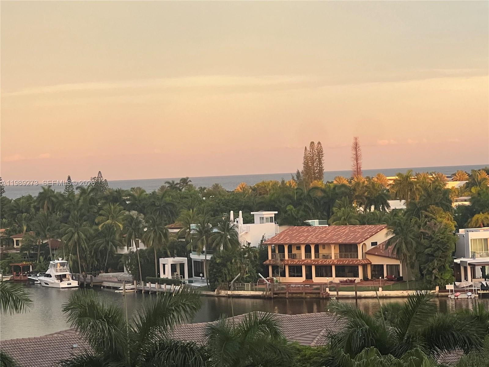 21050 Point Pl #702, Aventura FL 33180