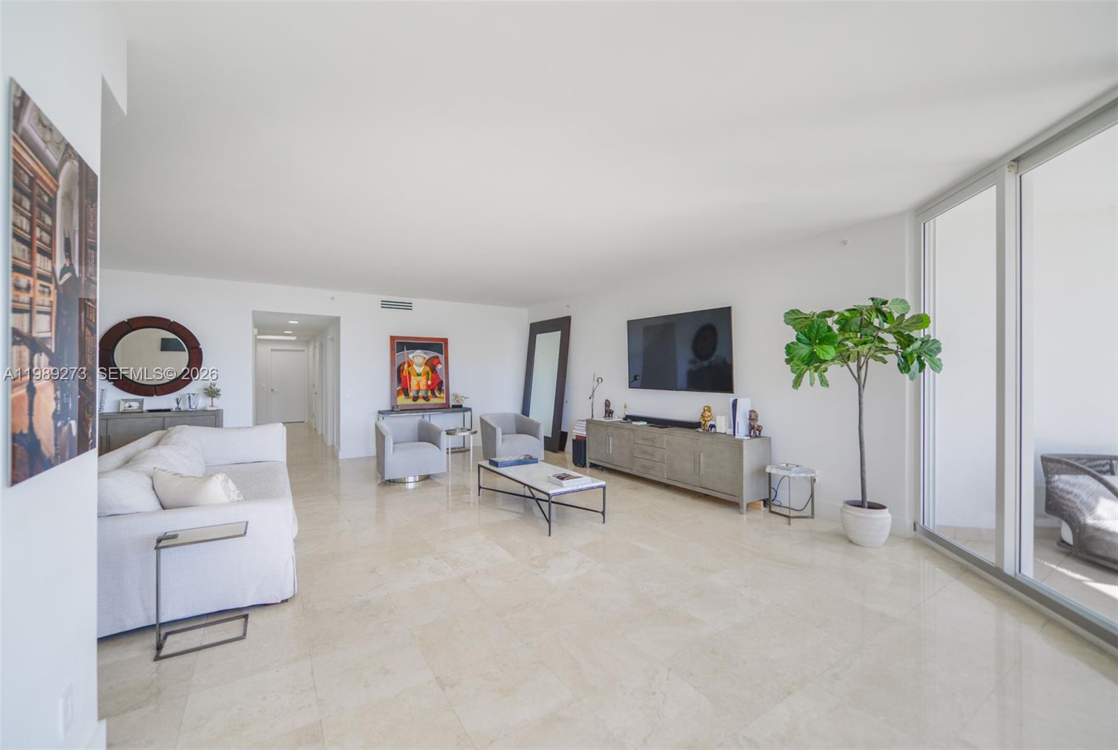 21050 Point Pl #702, Aventura FL 33180