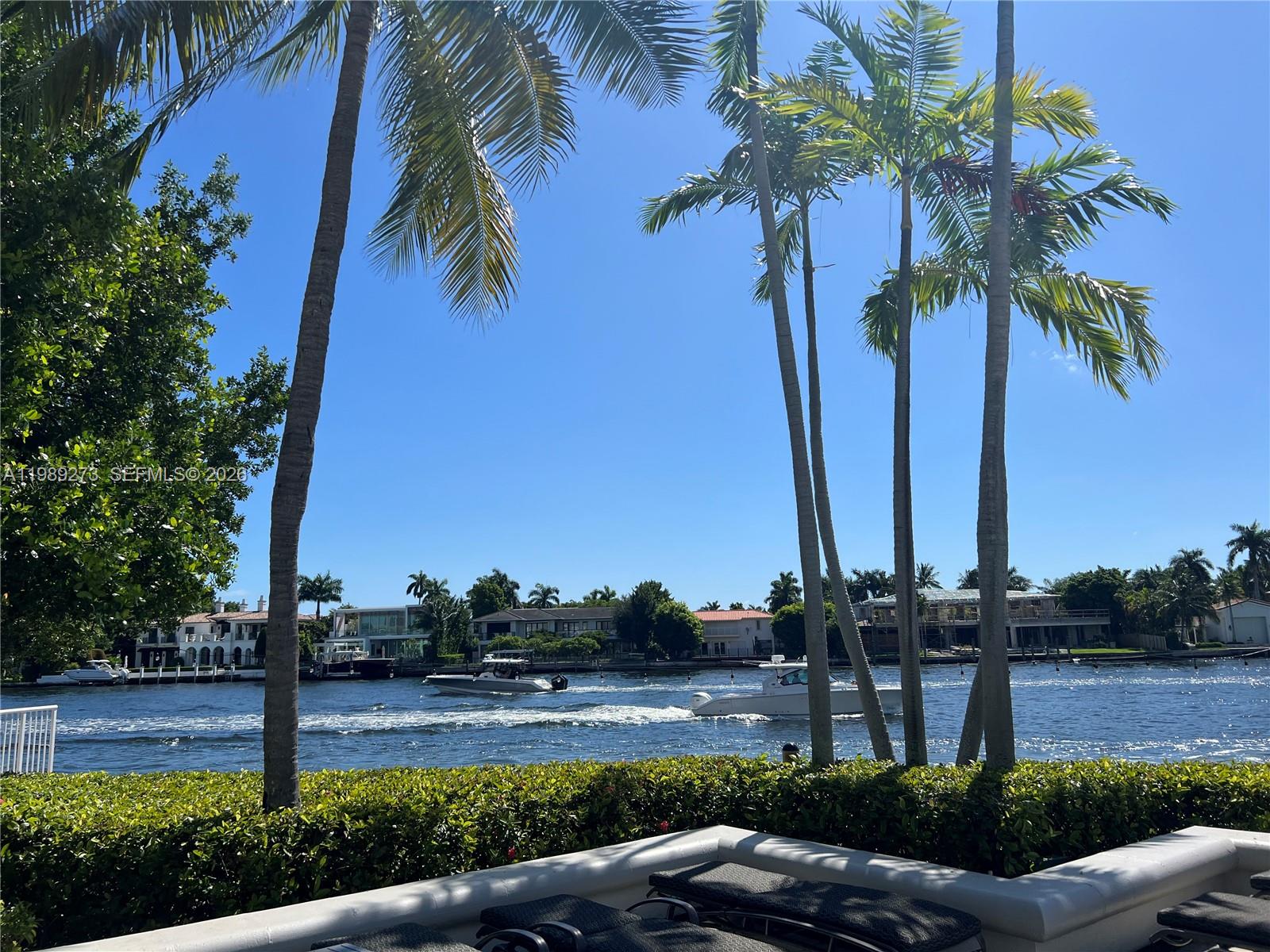 21050 Point Pl #702, Aventura FL 33180