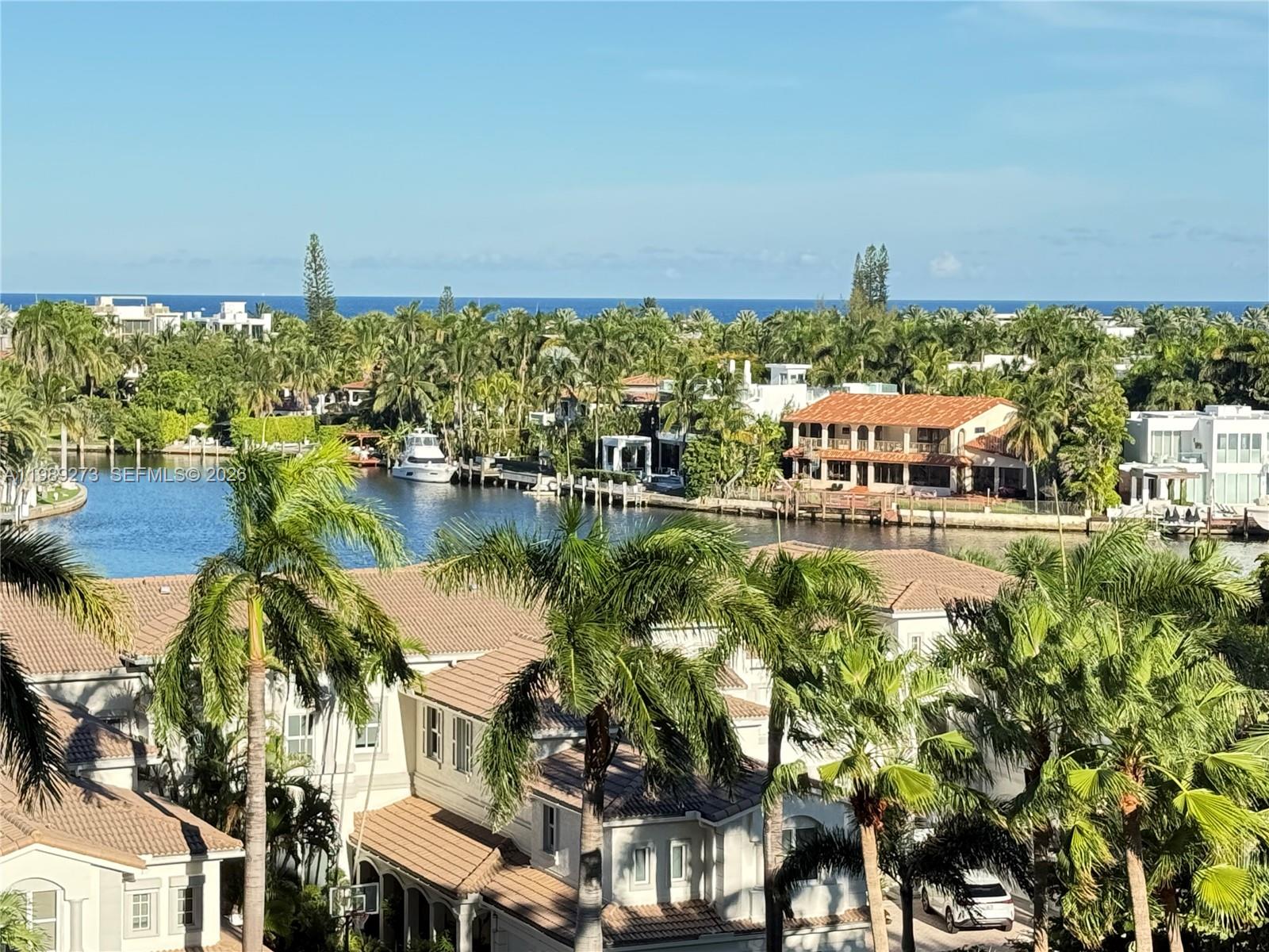 21050 Point Pl #702, Aventura FL 33180