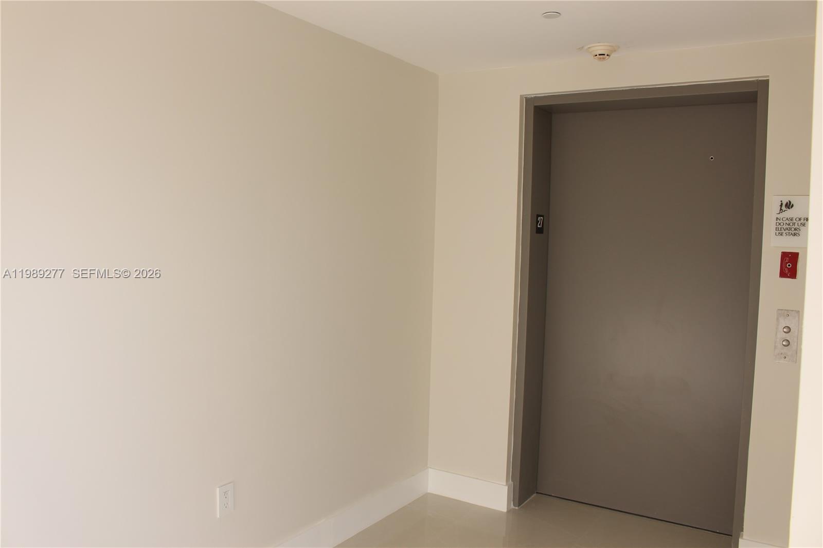 460 NE 28th St #2705, Miami FL 33137
