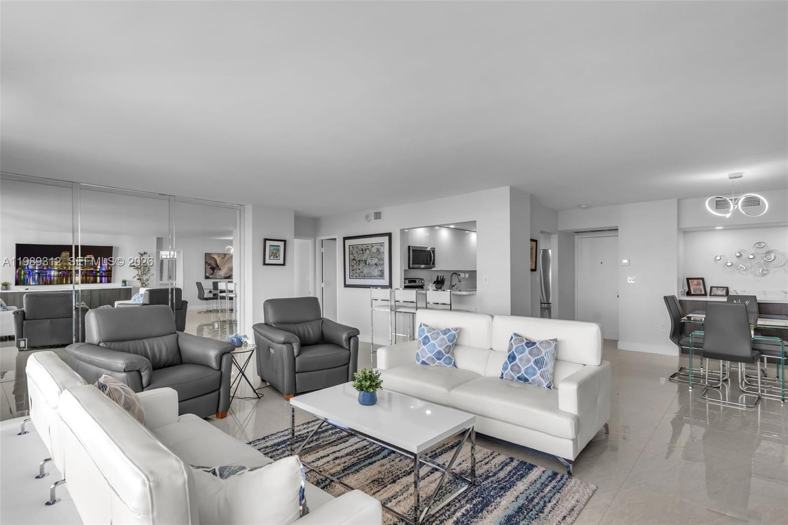 3731 N Country Club Dr #1427, Aventura FL 33180