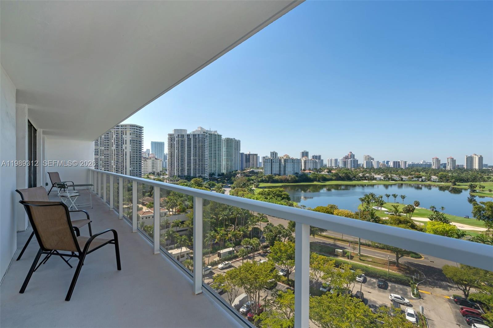 3731 N Country Club Dr #1427, Aventura FL 33180