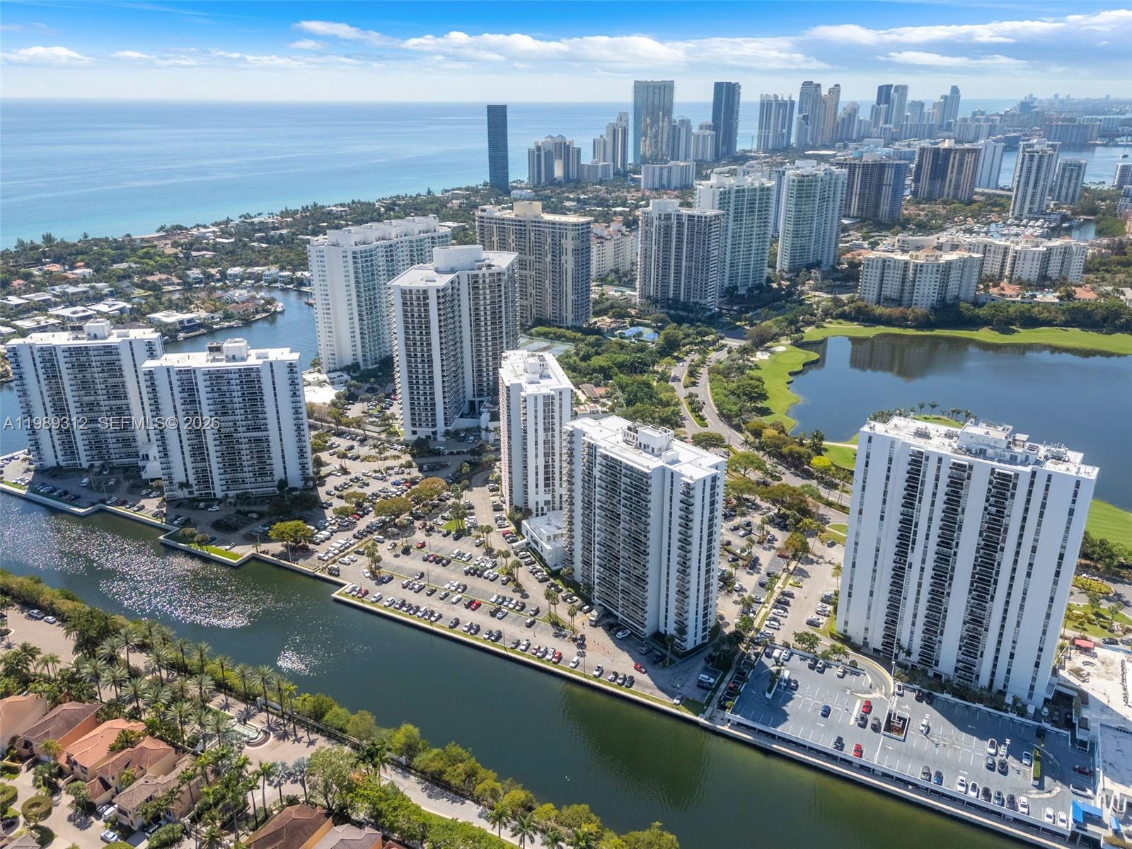3731 N Country Club Dr #1427, Aventura FL 33180