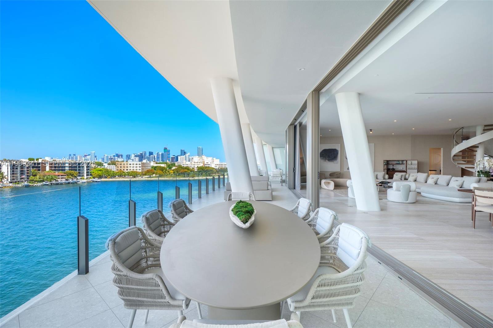 5 Grove Isle Dr #PHS01, Coconut Grove FL 33131