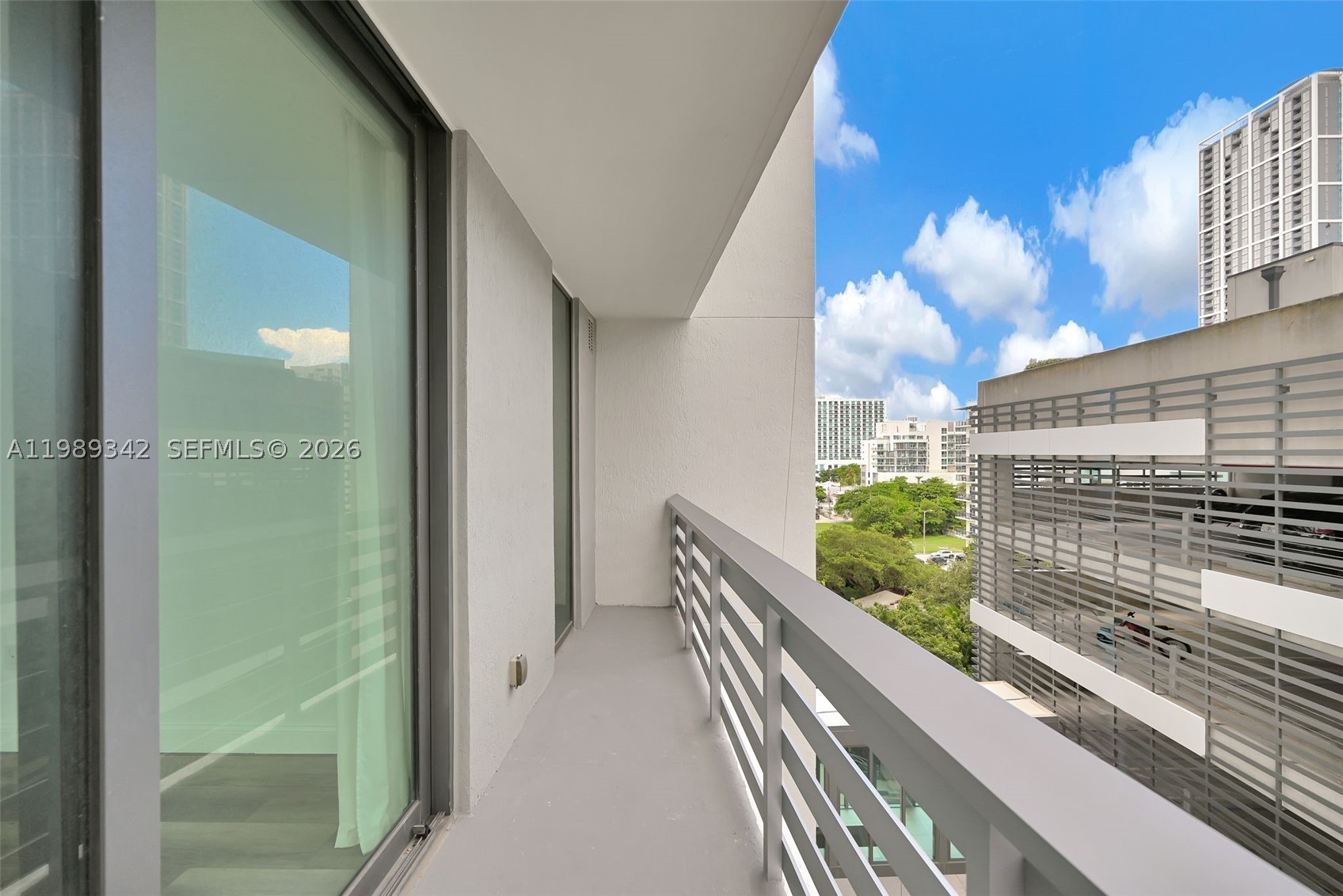 460 NE 28th St #601, Miami FL 33137