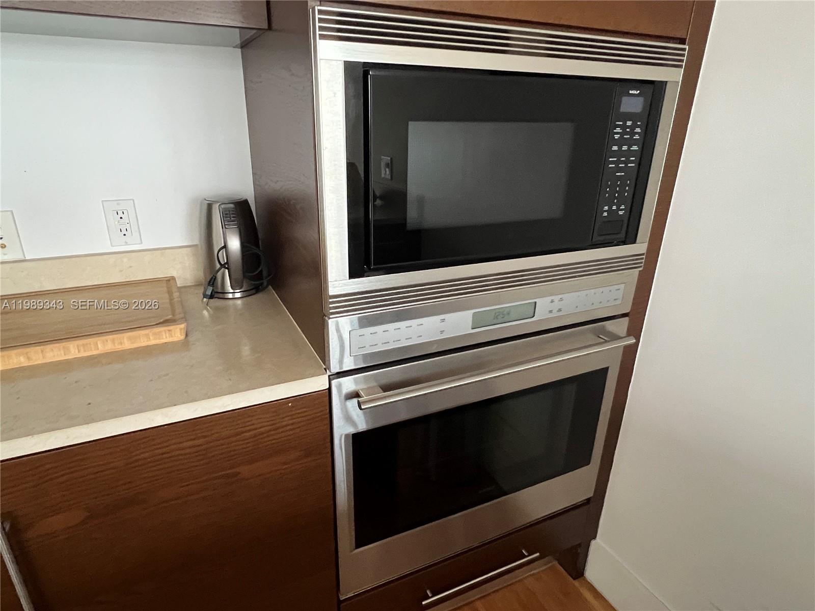 495 Brickell Ave #2401, Miami FL 33131
