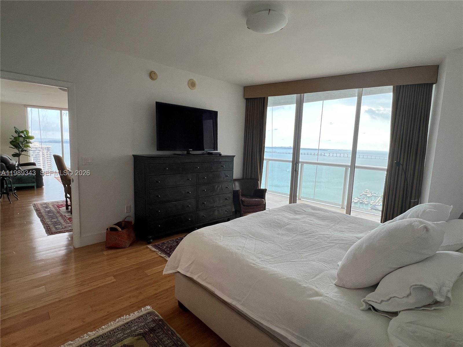 495 Brickell Ave #2401, Miami FL 33131