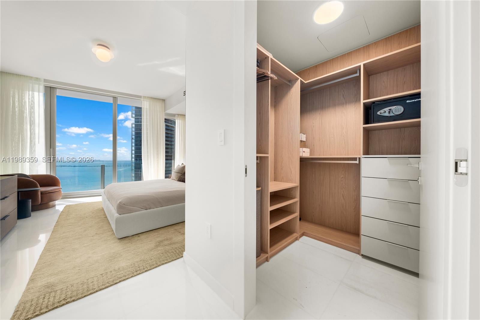300 Biscayne Boulevard Way #3005W, Miami FL 33131