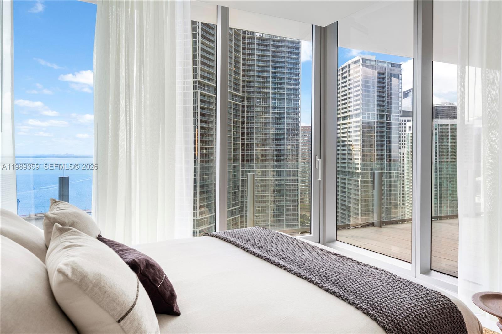 300 Biscayne Boulevard Way #3005W, Miami FL 33131