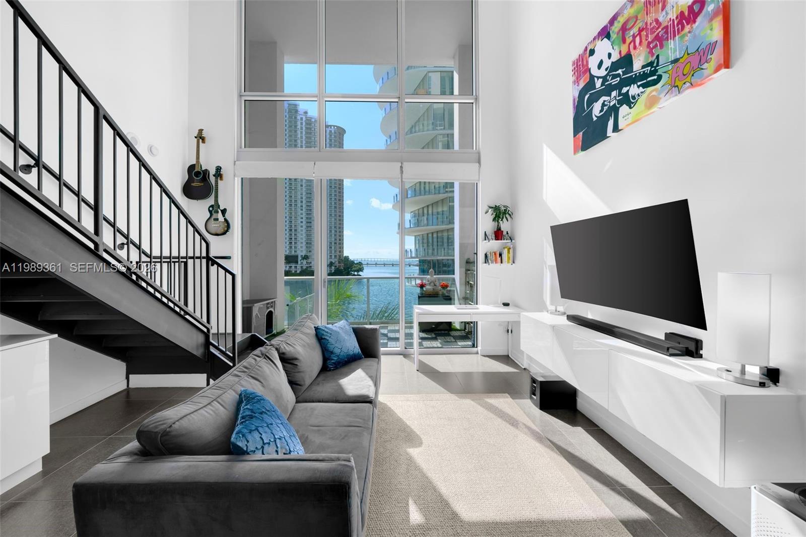 300 S BISCAYNE BLVD #L-410, Miami FL 33131