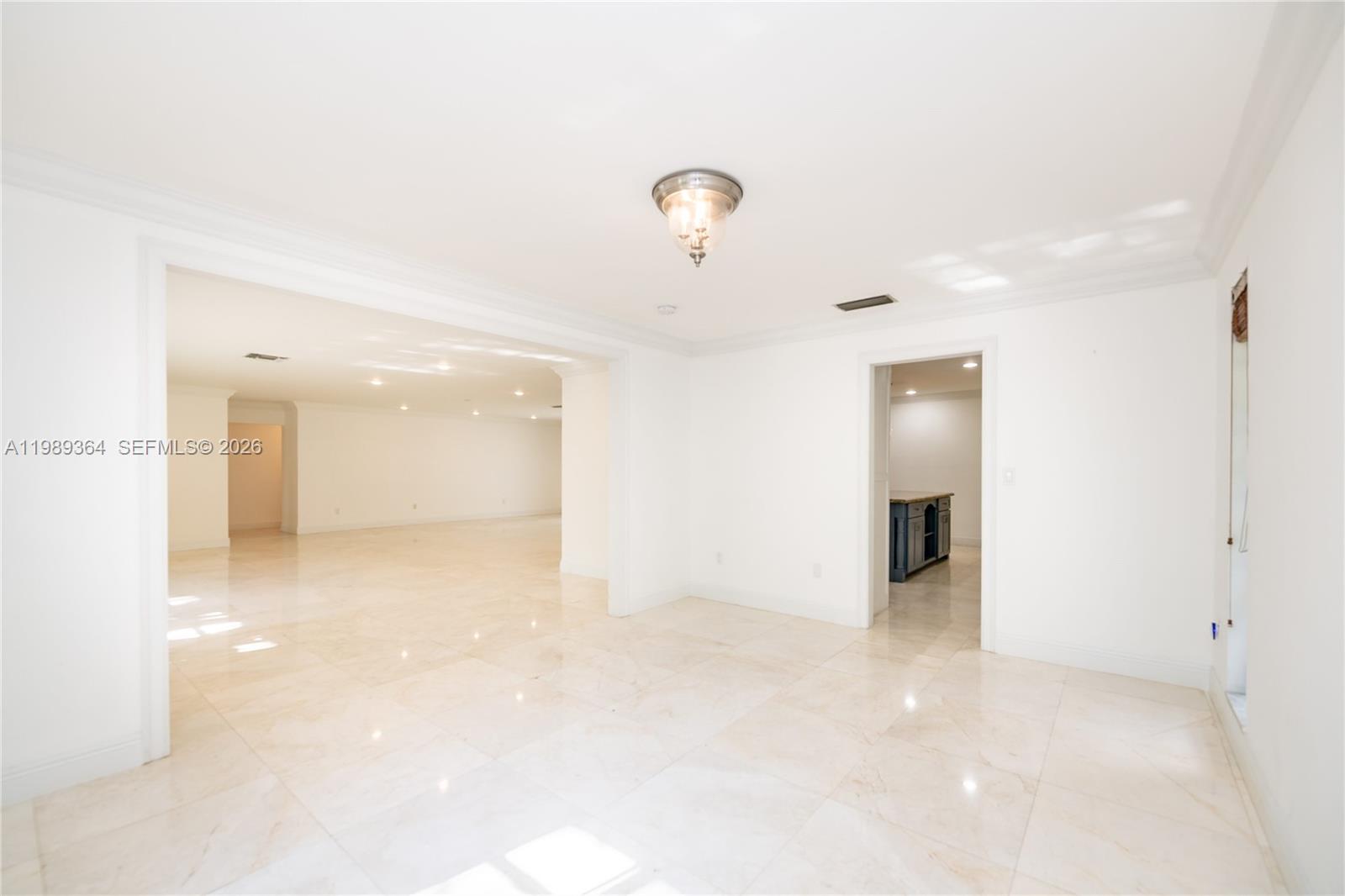 4160 Bay Point Rd, Miami FL 33137