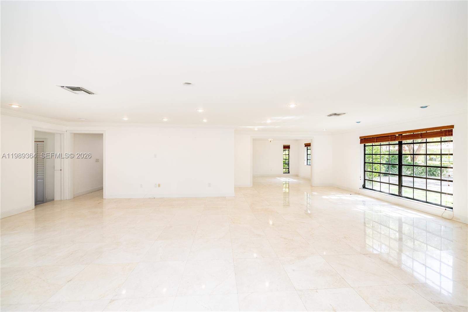 4160 Bay Point Rd, Miami FL 33137