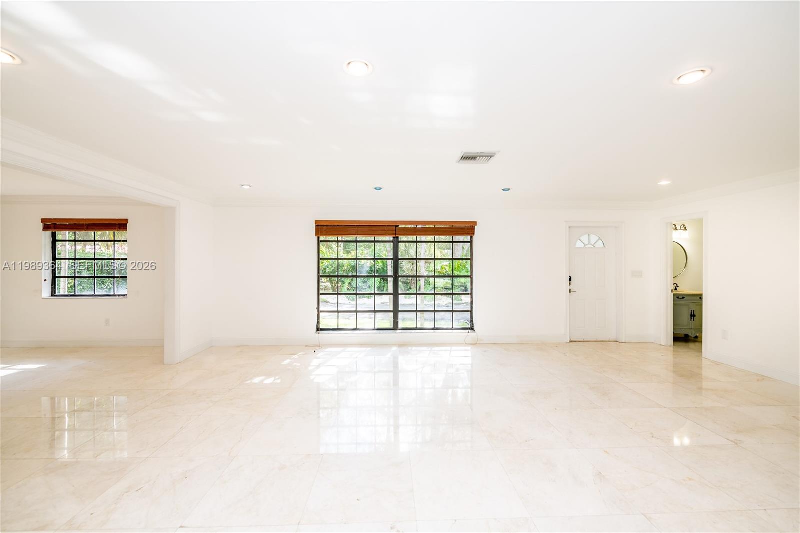 4160 Bay Point Rd, Miami FL 33137