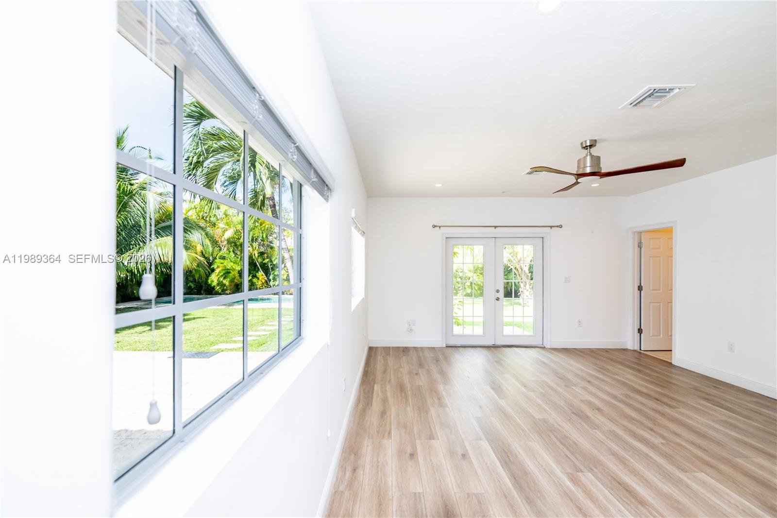 4160 Bay Point Rd, Miami FL 33137