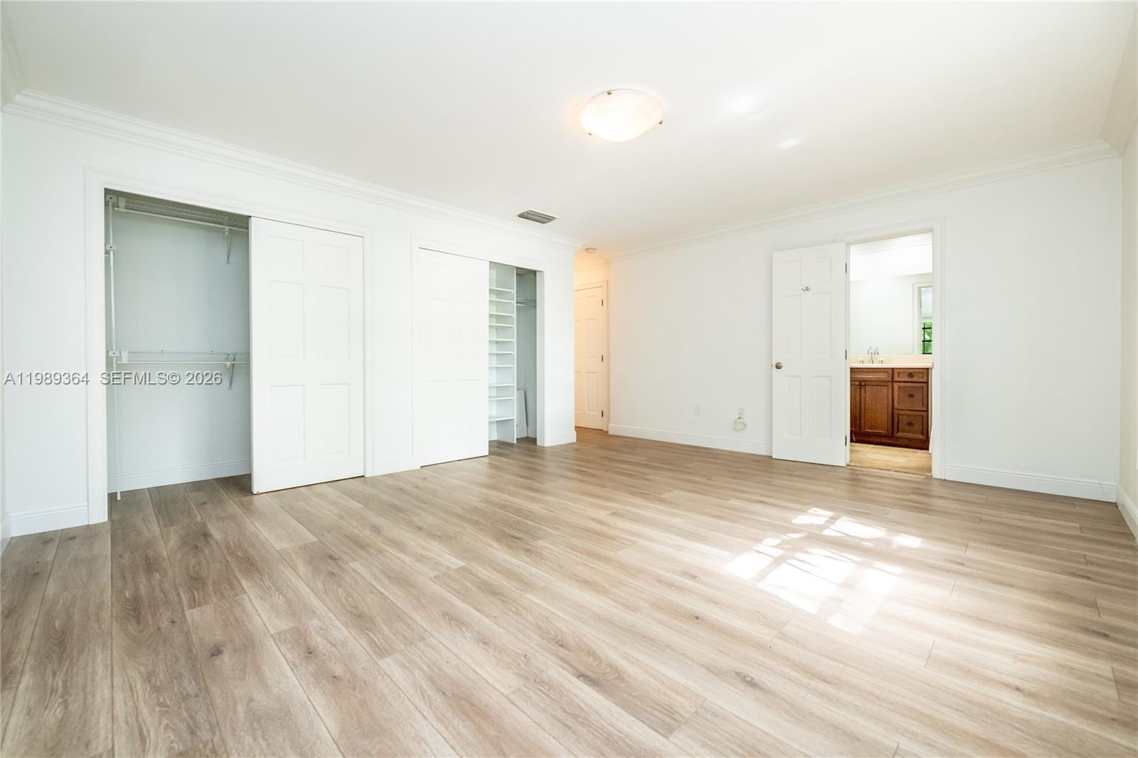 4160 Bay Point Rd, Miami FL 33137