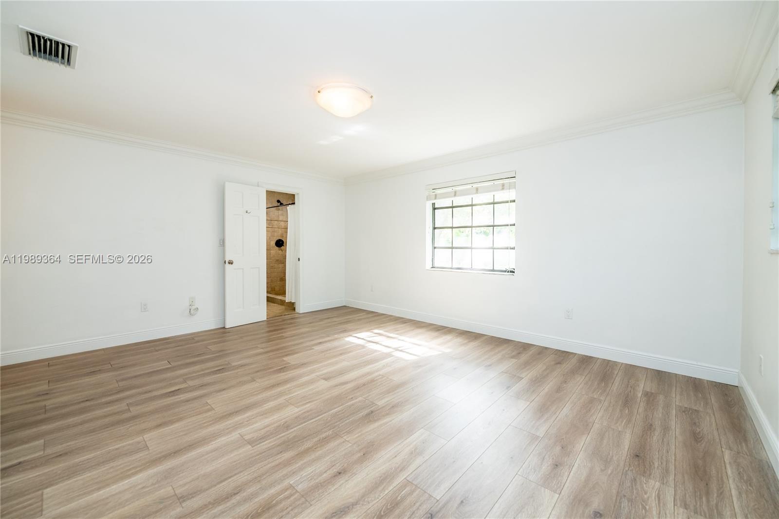 4160 Bay Point Rd, Miami FL 33137