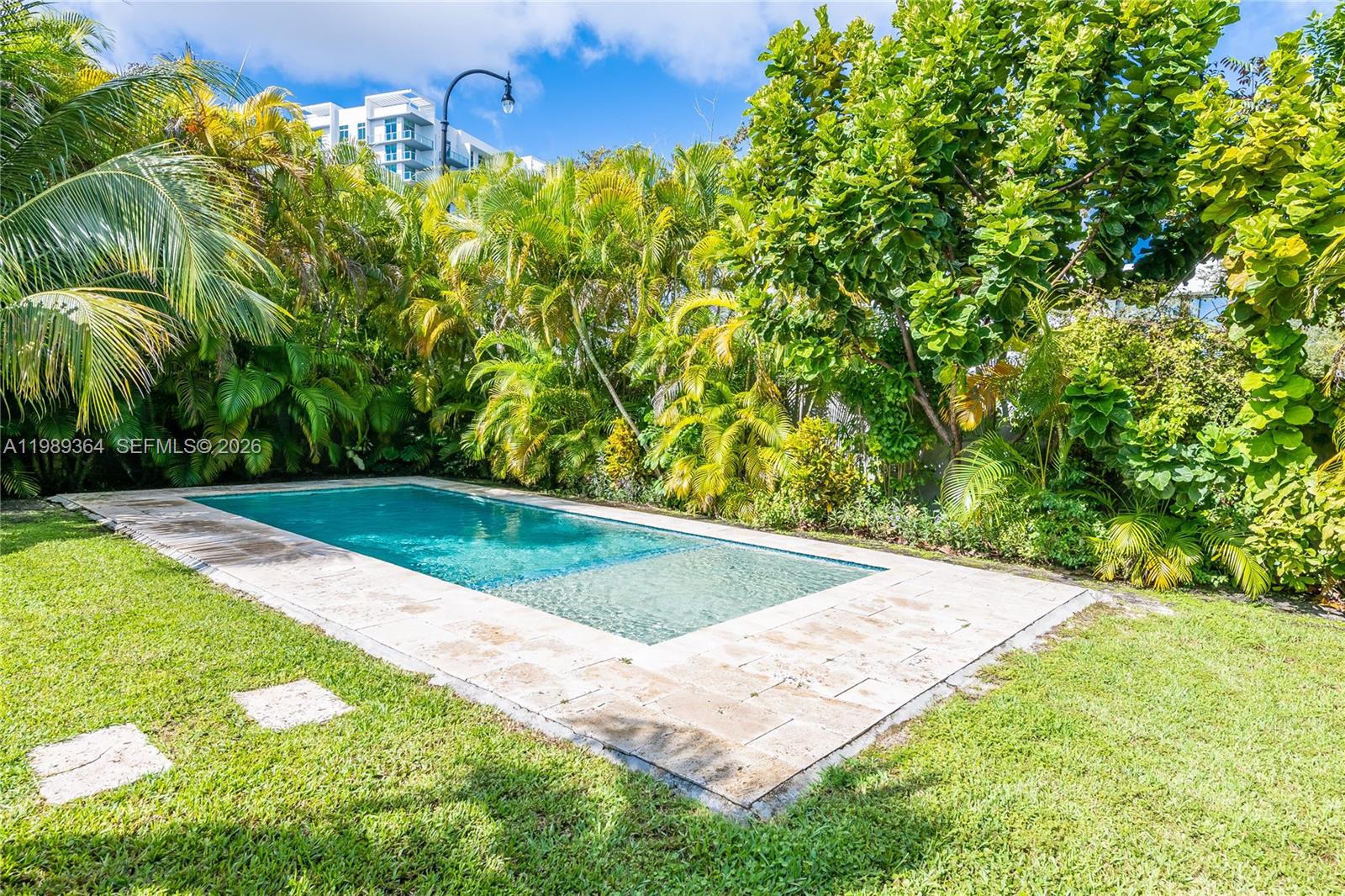 4160 Bay Point Rd, Miami FL 33137