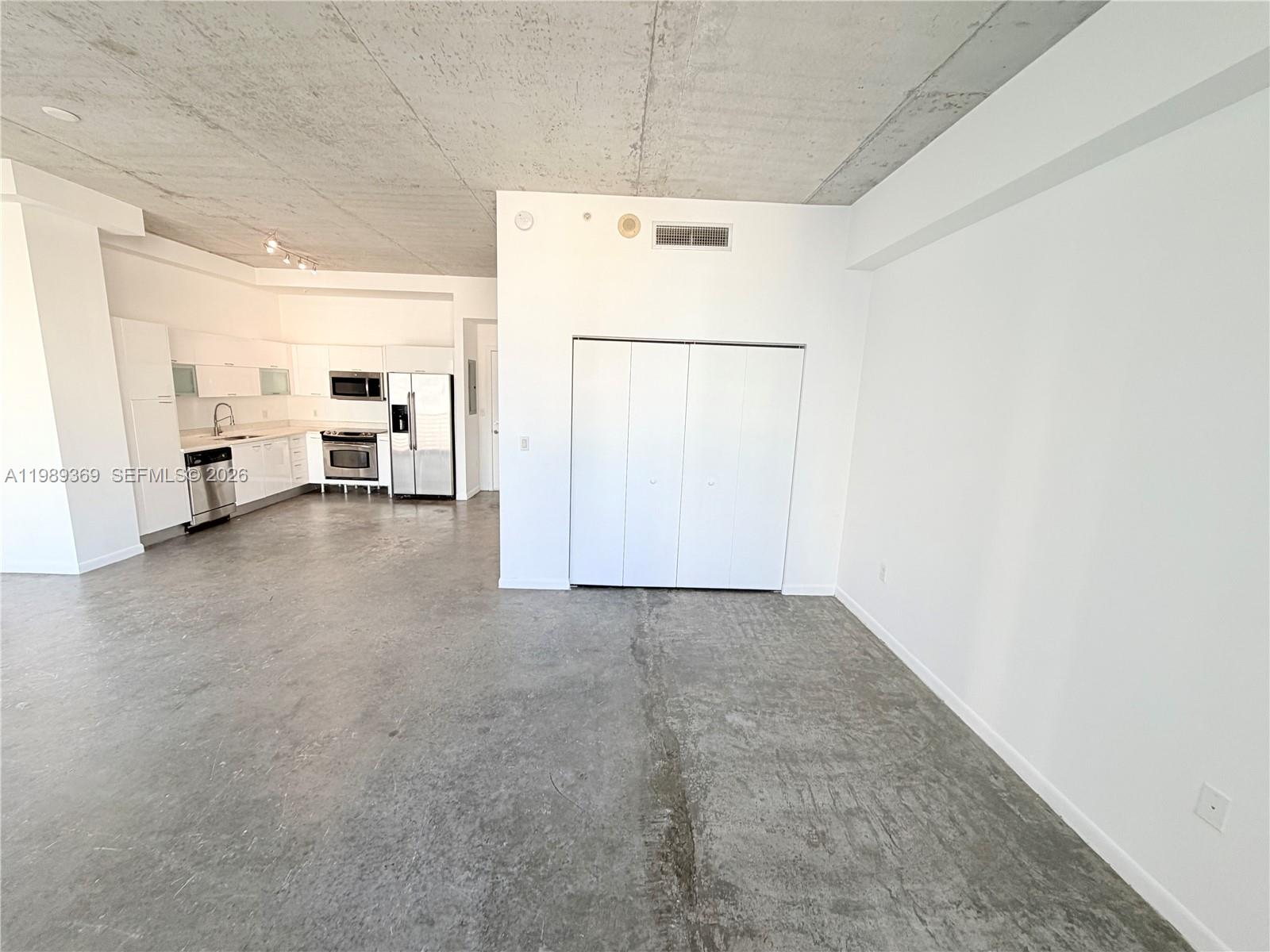 133 NE 2nd Ave #1209, Miami FL 33132