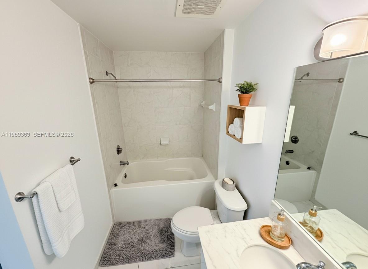 133 NE 2nd Ave #1209, Miami FL 33132