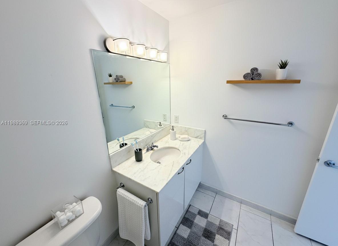 133 NE 2nd Ave #1209, Miami FL 33132
