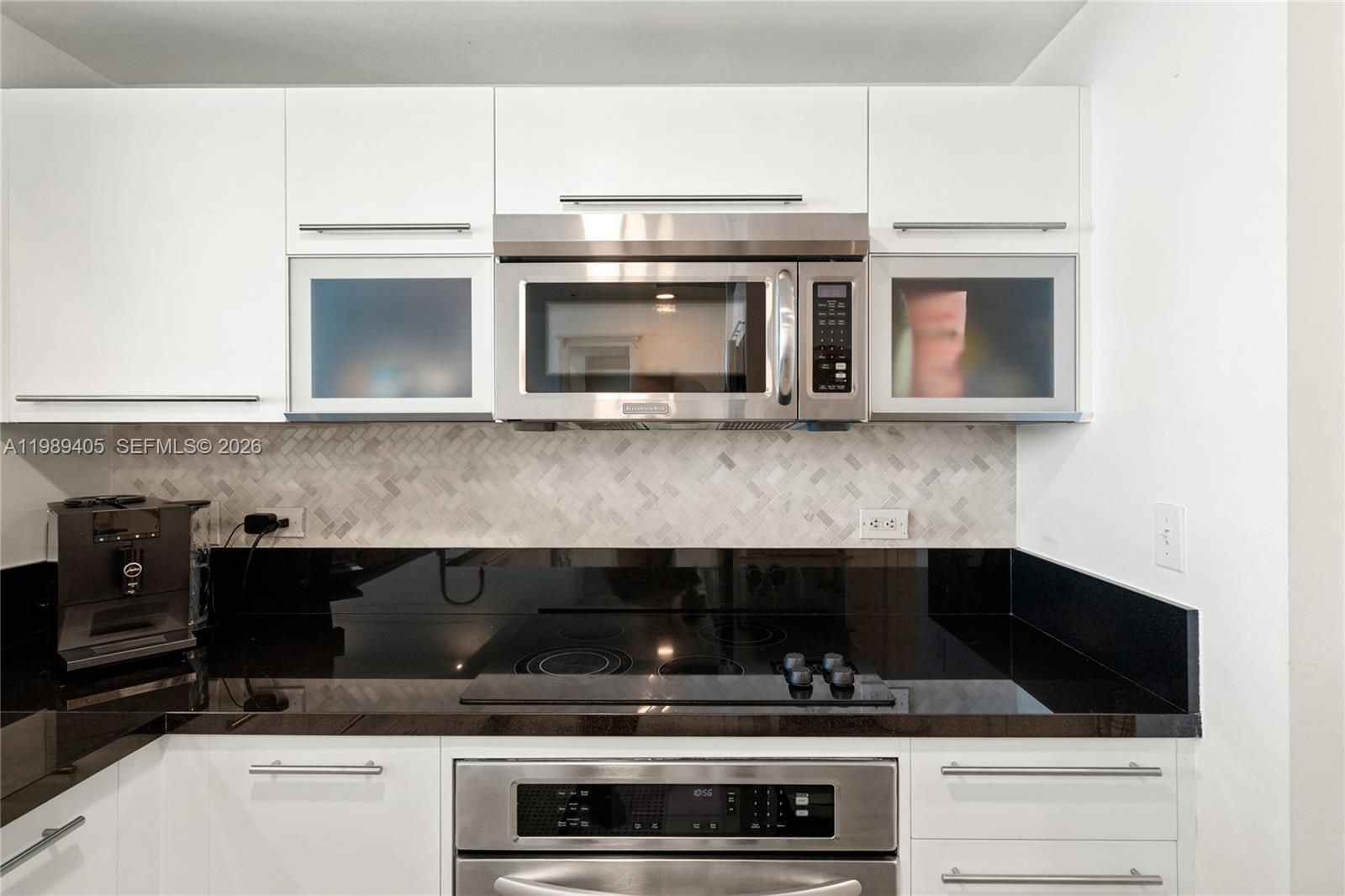244 Biscayne Blvd #1703, Miami FL 33132
