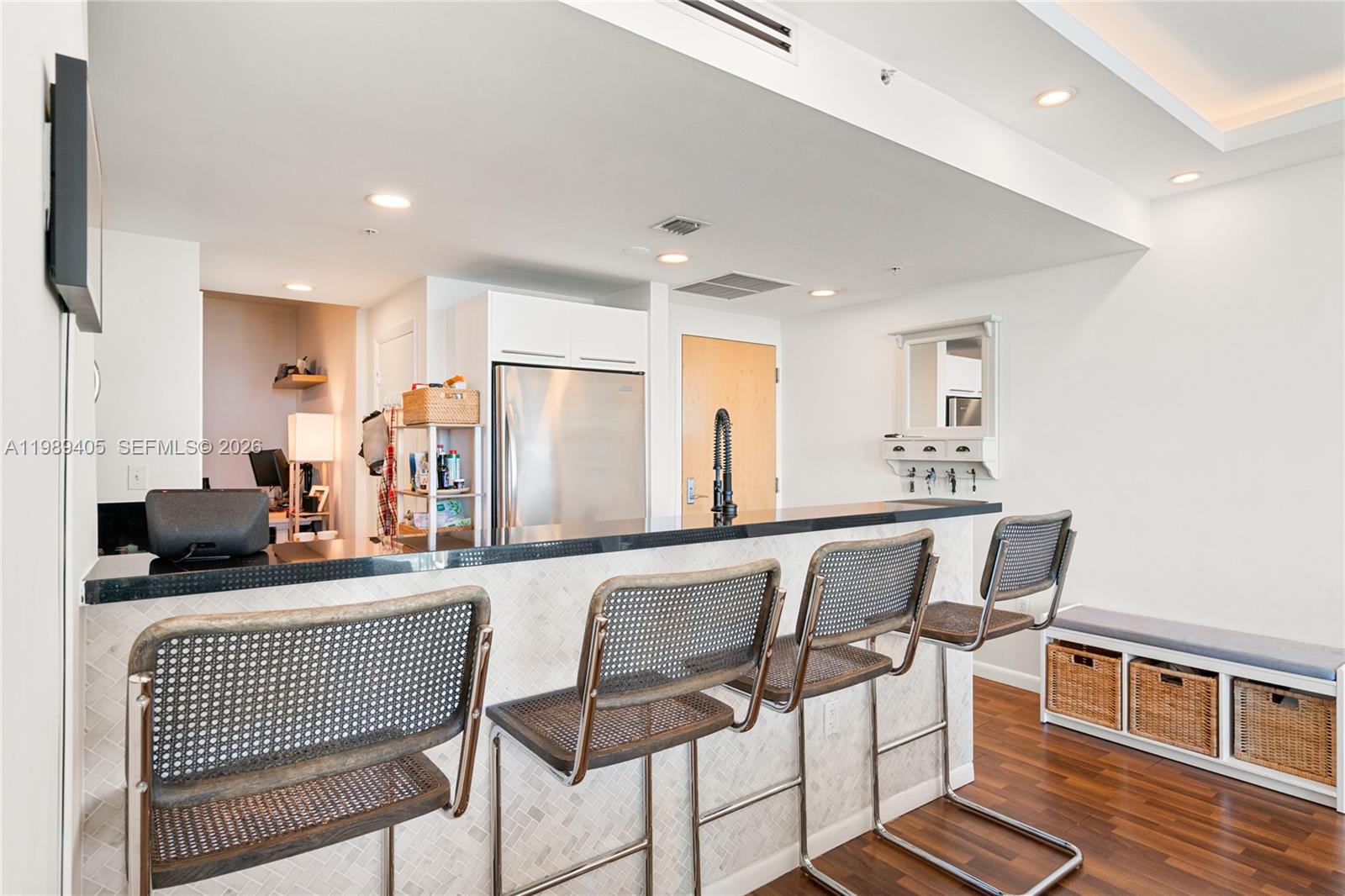 244 Biscayne Blvd #1703, Miami FL 33132
