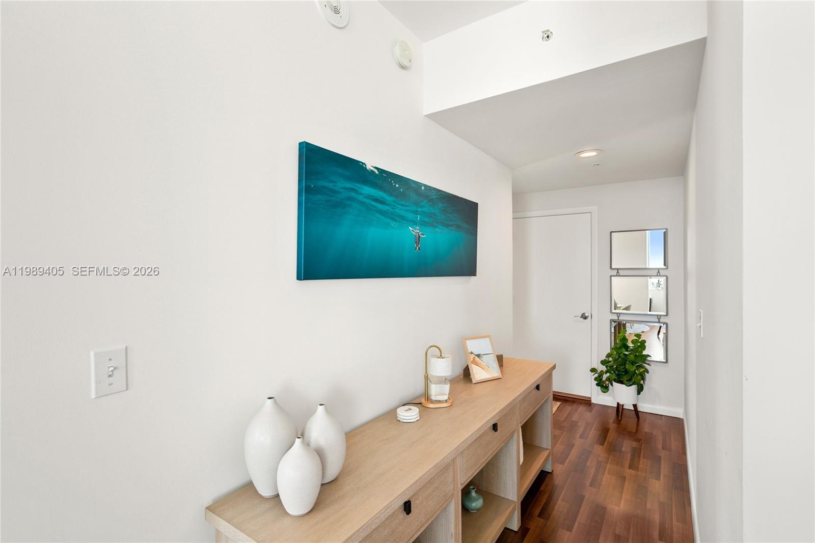 244 Biscayne Blvd #1703, Miami FL 33132