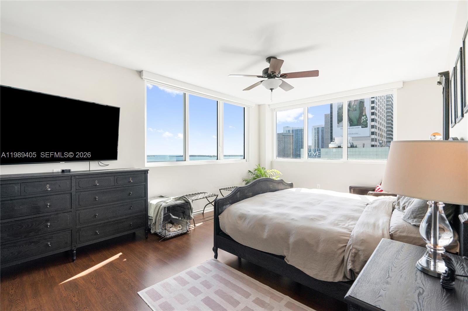 244 Biscayne Blvd #1703, Miami FL 33132