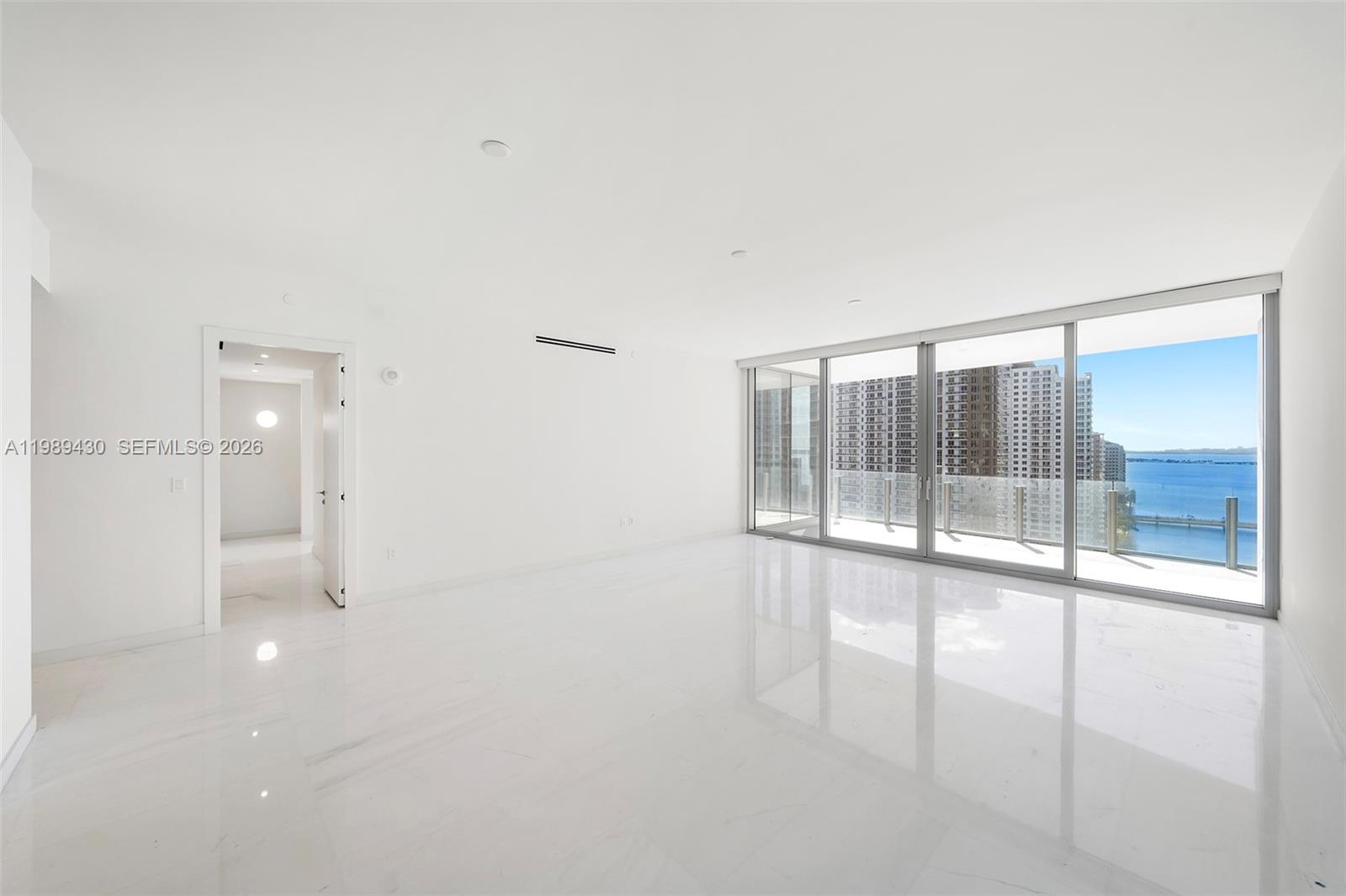 300 Biscayne Blvd Way #1904C, Miami FL 33131